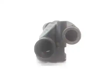 Second-hand car spare part thermostat for volkswagen passat b6 (3c2) 2.0 tdi 16v oem iam references 03l121132