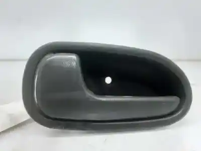 Peça sobressalente para automóvel em segunda mão puxador interior traseiro esquerdo por kia sephia slx referências oem iam 0k24059330fkz