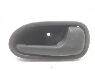 Peça sobressalente para automóvel em segunda mão puxador interior dianteiro direito por kia sephia slx referências oem iam 0k24058330fkz