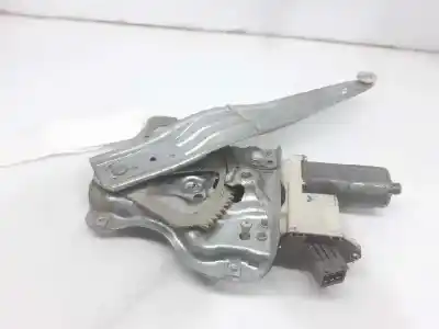 Peça sobressalente para automóvel em segunda mão elevador de vidros traseiro esquerdo por toyota avensis (_t25_) 2.2 d-4d (adt251_) referências oem iam 6984005100
