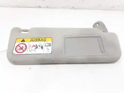 Second-hand car spare part right sunshade for toyota prius (nhw30) plug-in hybrid advance oem iam references 7431047380b0