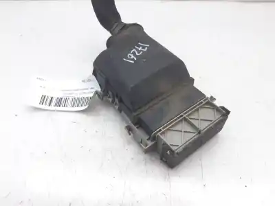Second-hand car spare part fuse box unit for opel insignia a sedán (g09) 2.0 cdti (69) oem iam references 13222786  