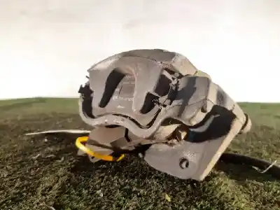 Peça sobressalente para automóvel em segunda mão pinça de travão dianteira esquerda por toyota auris active referências oem iam 4775002361