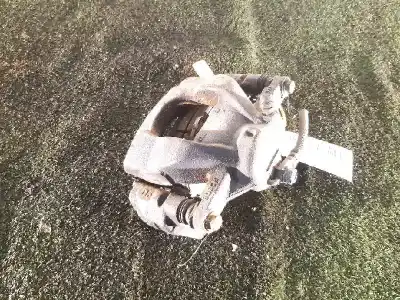 Peça sobressalente para automóvel em segunda mão pinça de travão dianteira direita por toyota auris active referências oem iam 4773002361