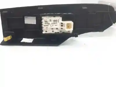 Peça sobressalente para automóvel em segunda mão botão / interruptor elevador vidro dianteiro direito por toyota auris active referências oem iam 848100d030