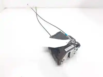 Peça sobressalente para automóvel em segunda mão fechadura da porta traseira direita por toyota auris active referências oem iam 6905005050