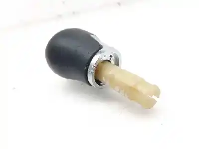 Pezzo di ricambio per auto di seconda mano pomello della leva del cambio per volkswagen polo v (6r1, 6c1) 1.4 tdi riferimenti oem iam 41589