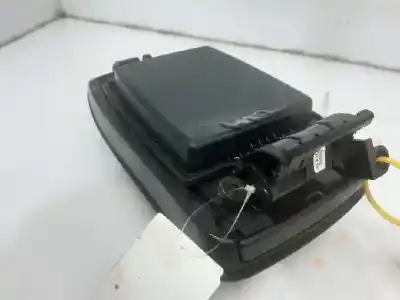 Pezzo di ricambio per auto di seconda mano bracciolo centrale per toyota auris hybrid active riferimenti oem iam 5881202130