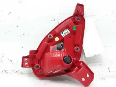 Second-hand car spare part reverse light for kia xceed tech 116 cv / 85 kw oem iam references 92406j7300  