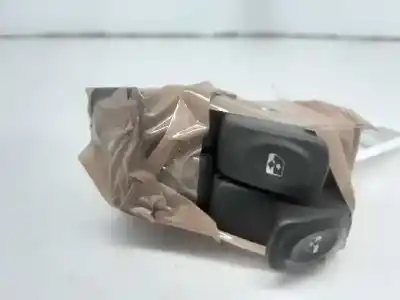 Pezzo di ricambio per auto di seconda mano interruttore alzacristalli anteriore sinistro per renault scenic (ja..) 1.9 dti diesel cat riferimenti oem iam 7700432962  