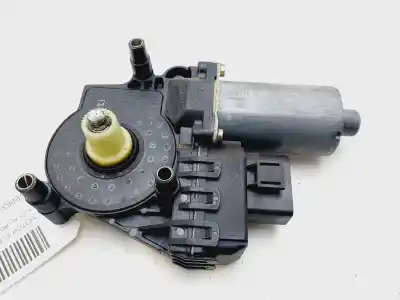 Tweedehands auto-onderdeel motor links voor ruit voor audi allroad quattro (4b5) 2.5 tdi (132kw) oem iam-referenties 0130821775