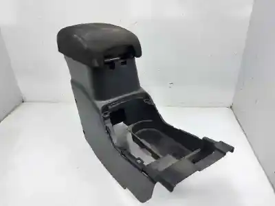 Автозапчастина б/у центральний подлокник для mitsubishi outlander (cw0) 2.0 di-d intense посилання на oem iam 8011a0834   Автозапчастина б/у центральний подлокник для mitsubishi outlander (cw0) 2.0 di-d intense посилання на oem iam 8011a0834
