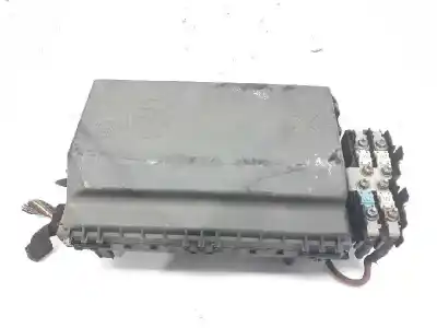 Second-hand car spare part fuse box unit for opel astra j (p10) 2.0 cdti (68) oem iam references 11000139  