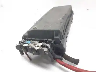 Second-hand car spare part fuse box unit for opel astra j (p10) 2.0 cdti (68) oem iam references 11000139