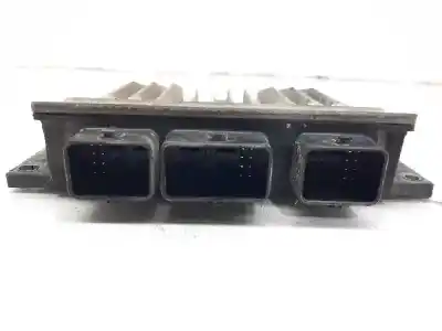 Pezzo di ricambio per auto di seconda mano centralina motore per renault clio iii confort dynamique riferimenti oem iam 8200399038