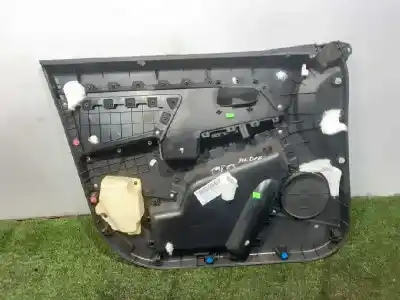 Pezzo di ricambio per auto di seconda mano rivestimento porta anteriore destro per kia sportage concept 4x2 riferimenti oem iam 823203u000