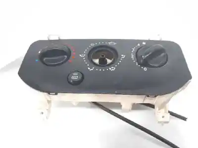 Pièce détachée automobile d'occasion COMMANDE DE CHAUFFAGE / CLIMATISATION pour RENAULT CLIO II FASE I (B/CBO)  Références OEM IAM 7701047548  