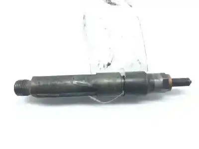 Second-hand car spare part injector for renault scenic (ja..) 1.9 dti diesel 80 cv / 59 kw oem iam references 8200047509  