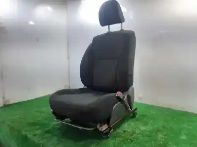 Автозапчасти б/у сиденье правое переднее за toyota auris active ссылки oem iam 711001as70b0  