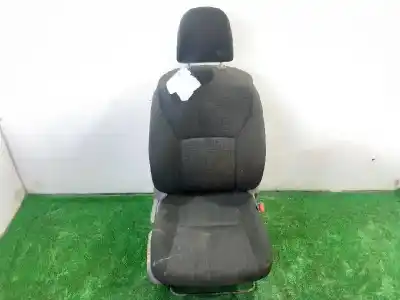 Автозапчастина б/у передне праве сиділо для toyota auris active посилання на oem iam 711001as70b0