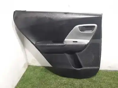 Pezzo di ricambio per auto di seconda mano RIVESTIMENTO PORTIERA POSTERIORE SINISTRA per KIA NIRO  Riferimenti OEM IAM 183334G5000BK9  