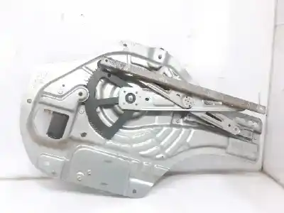 Second-hand car spare part passenger side right window regulator for hyundai tucson (jm) 2.0 crdi premium 4x4 oem iam references 824802e010