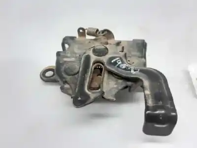 Second-hand car spare part bonnet lock for toyota yaris active oem iam references 5351052300