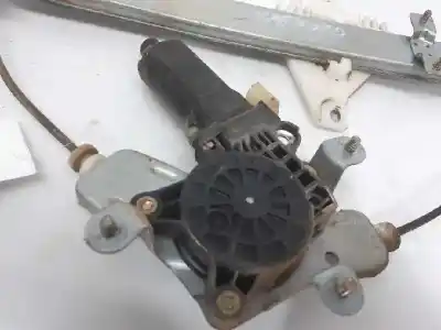 Tweedehands auto-onderdeel regelaar rechts achterruit: voor hyundai terracan (hp) 2.9 crdi 4wd oem iam-referenties 83404h1000