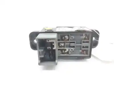 Peça sobressalente para automóvel em segunda mão botão / interruptor elevador vidro traseiro esquerdo por ssangyong actyon 200 xdi 4wd limited referências oem iam 8584009010