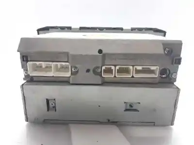 Peça sobressalente para automóvel em segunda mão sistema de áudio / rádio cd por toyota avensis (_t25_) 2.2 d-cat (adt251_) referências oem iam 8612005130
