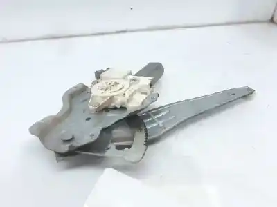 Peça sobressalente para automóvel em segunda mão elevador de vidros traseiro esquerdo por toyota avensis (_t25_) 2.2 d-cat (adt251_) referências oem iam 6984005100