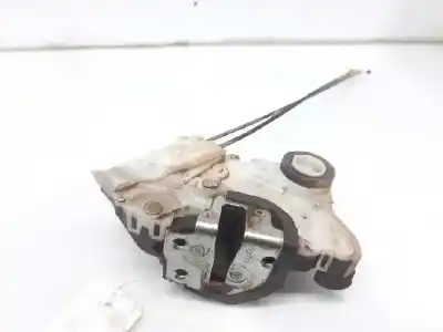 Second-hand car spare part front right door lock for toyota yaris active oem iam references 6931052330