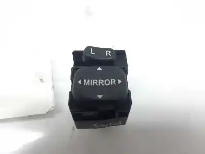 Pezzo di ricambio per auto di seconda mano controllo specchio per toyota corolla (e12) 2.0 d-4d linea sol berlina riferimenti oem iam 8487202050  