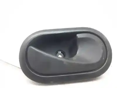 Second-hand car spare part interior right front handle for renault clio iii authentique oem iam references 8200310580