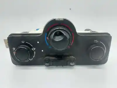 Peça sobressalente para automóvel em segunda mão comando de sofagem (chauffage / ar condicionado)  por renault clio iii authentique referências oem iam 030967w  