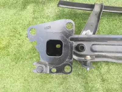 Second-hand car spare part front bumper reinforcement for bmw x5 (e70) xdrive35d oem iam references 51117165458