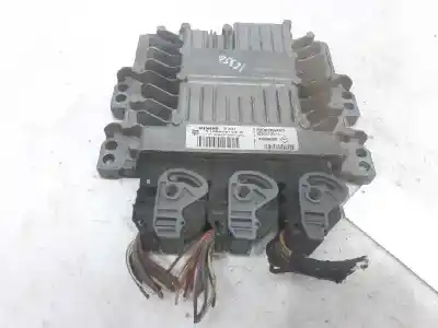 Peça sobressalente para automóvel em segunda mão centralina de motor uce por renault megane iii berlina 5 p dynamique referências oem iam 8200565863