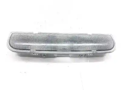Pezzo di ricambio per auto di seconda mano LUCE INTERNA per AUDI A3 (8P)  Riferimenti OEM IAM 8P0947111  