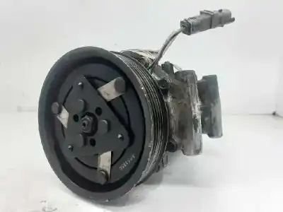 Peça sobressalente para automóvel em segunda mão compressor de ar condicionado a/a a/c por renault clio iii imusic confort dynamique referências oem iam 8200365787  