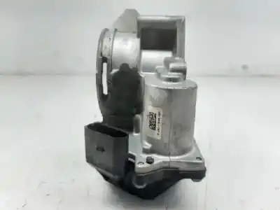 Pièce détachée automobile d'occasion BOITIER DE PAPILLON pour SEAT IBIZA SC (6J1)  Références OEM IAM 03G128063M  