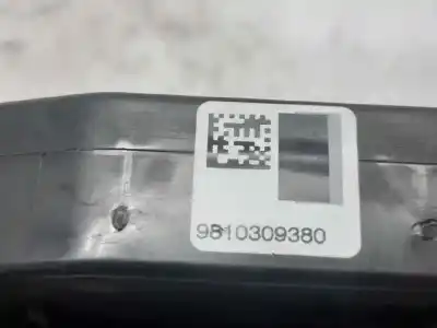 Peça sobressalente para automóvel em segunda mão fechadura da porta dianteira direita por peugeot 308 allure referências oem iam 9810309380