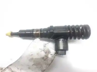 Second-hand car spare part injector for seat altea xl (5p5, 5p8) 2.0 tdi 16v oem iam references 03g130073g  