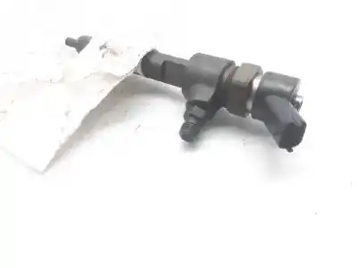 Second-hand car spare part INJECTOR for FIAT STILO VAN (192_)  OEM IAM references 0445110119  