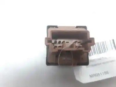 Автозапчасти б/у управление зеркалом за mitsubishi montero (v60/v70) 3.2 di-d avance ссылки oem iam mr951186  