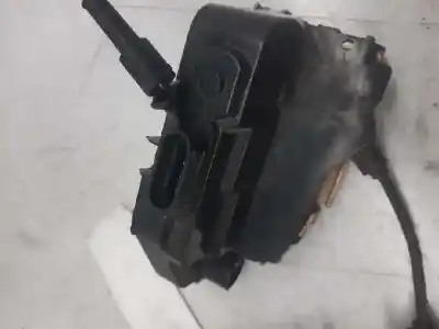 Автозапчасти б/у замок передней правой двери за renault megane ii familiar expression confort 98 cv / 72 kw ссылки oem iam 8200027779