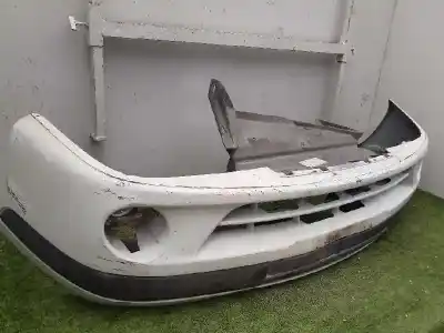 Pezzo di ricambio per auto di seconda mano paraurti anteriore per renault scenic (ja..) 1.6 16v authentique (ja0b/11) riferimenti oem iam 7701476537  