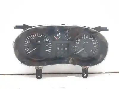Second-hand car spare part dashboard for renault clio ii fase ii (b/cb0) base authentique 65 cv / 48 kw oem iam references 8200261119  