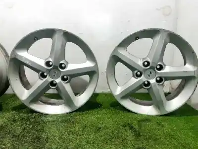 Pezzo di ricambio per auto di seconda mano set di cerchione in lega per hyundai sonata (nf) 2.0 crdi comfort i riferimenti oem iam r17  
