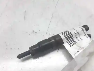 Recambio de automóvil de segunda mano de inyector para volkswagen golf iv berlina (1j1) 1.9 tdi referencias oem iam 038130202a  