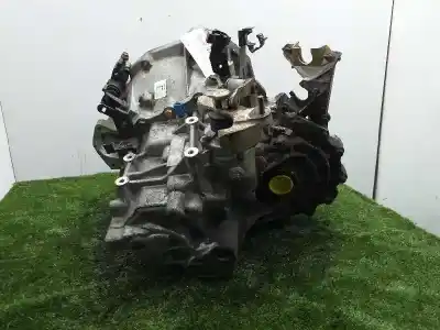 Peça sobressalente para automóvel em segunda mão caixa de velocidades por nissan primera berlina (p12) acenta referências oem iam 4v964va